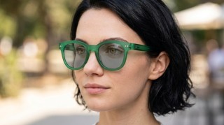 Izipizi Sun #N Green Vygenerovaný obrázek